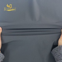 Tissu Ripstop tissé en nylon et élasthanne 150 g/m², extensible dans les quatre sens, motif à carreaux 0,7 cm, finition mate, pour veste d'extérieur