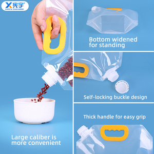 ถุงพลาสติกใสแบบตั้งได้ PE แบบกำหนดเอง ใช้ซ้ำได้ พับเก็บได้ พกพาสะดวก พร้อมหูจับและจุกสำหรับไวน์ <span class=keywords><strong>น้ำ</strong></span>มันมะกอก เบียร์ <span class=keywords><strong>น้ำ</strong></span>ผลไม้ - Product Image 3