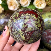 Vente en gros de cristaux naturels artisanaux, boule de cristal de haute qualité, sphère de pierre de sang de dragon pour la décoration et les cadeaux