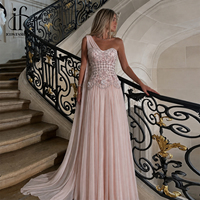 Robe de mariée personnalisée vintage rose poudré, asymétrique à une épaule, avec décolleté cœur, appliques de dentelle perlées, en mousseline plissée, coupe trapèze, avec traîne, OEM