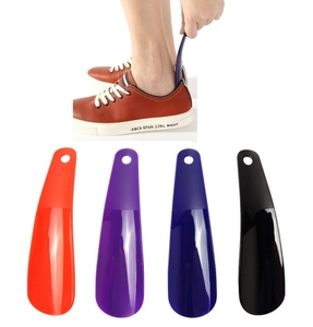 Logotipo personalizado Diseño de moda para hoteles Uso útil para hombres Mujeres Niños para usar zapatos Cuerno de zapato de plástico corto - Product Image 1