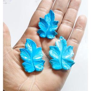 Turquesa natural azul en forma de hoja de 30x50mm, piedra preciosa de turquesa azul, turquesa azul suelta, turquesa natural para joyería - Product Image 1