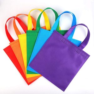 Logo imprimé coloré écologique de grande capacité, 50 pièces, sacs de Shopping, Non tissés, 100% PP - Product Image 1