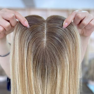 Perruque Lace Frontale en Cheveux Humains Remy Vierges Russes 100% Naturels, Qualité Usine Directe, Modèle Central 5.5*2.75, Ondulation Naturelle pour Femmes, Densité 120% - Product Image 1