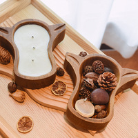 Bougie parfumée artisanale en cire de soja en forme de tête de vache, dans un bol en bois de paulownia, pour la décoration de table et comme cadeau.