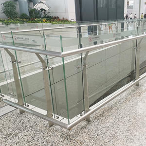 Verre de <span class=keywords><strong>poteau</strong></span> de garde-corps d'escalier le meilleur garde-corps en verre complet vente chaude porte d'entrée de garde-corps en verre - Product Image 3