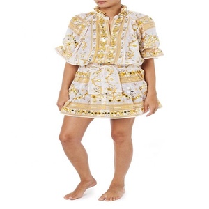 ชุดเดรสแขนสั้นสไตล์โบฮีเมียน,ชุดเดรสแขนสั้นน่ารักสุดเก๋มีขอบเหลืองและกระจกเงาสำหรับสาวอวบพิมพ์ลายชนเผ่า - Product Image 1