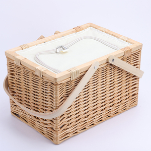 Handle Rectangle Beach Willow Gift Wholesale Insulated Rattan Cooler Wood Top Wicker <strong>Picnic</strong> <strong>Basket</strong> with <strong>Wooden</strong> Lid for 4 Person