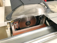 Machine à découper automatique horizontale pour le travail du bois, à double scie, 45 et 90 degrés, avec table coulissante de précision pour panneaux