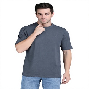 T-shirt homme col rond en coton, différents procédés d'impression et matériaux, t-shirt graphique uni vintage. - Product Image 1