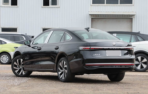 รถยนต์ SAICVOLKSWAGEN พาสสาท ปี 2026 รุ่น 330TSI Elite Edition รถซีดาน 5 ที่นั่ง เกียร์อัตโนมัติ ระบบปรับอากาศ ไฟ LED หน้าจอสัมผัส LCD ขนาด 8 นิ้ว - Product Image 5
