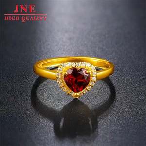 Anillo en forma de corazón de circón con incrustaciones de <span class=keywords><strong>granate</strong></span> de moda europea y <span class=keywords><strong>americana</strong></span>, anillo de piedras preciosas cuadrado rojo abierto de oro de 18 quilates para <span class=keywords><strong>mujer</strong></span> - Product Image 2
