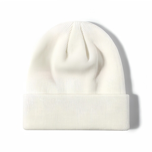 Bonnets en tricot vierges en gros, bonnets personnalisés avec logo pour les marques de vêtements américaines, faible MOQ, production directe prête à l'emploi - Product Image 1