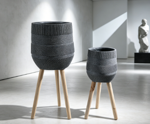 Ensemble de 2 pots de fleurs sur trépied côtelé, pot de fleurs sur pied avec pieds en bois - Product Image 4