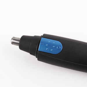 Mini macchina per la pulizia del naso a batteria e tagliacapelli per orecchie - Product Image 2