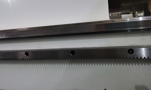 Huahua เราเตอร์ CNC สำหรับงานไม้ <span class=keywords><strong>SKG</strong></span>-812M พร้อมนิตยสารเครื่องมือประเภทเชิงเส้น - Product Image 6