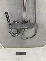 Usine En Gros 4-Fonction Pluie Massage Douche Robinet Ensemble Céramique Valve Pistolet Gris Blanc Piano Clé Salle De Bains Robinets En Laiton
