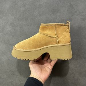 รองเท้าบูทหิมะฤดูหนาวแบบอุ่นบุด้วยหนังกลับ รุ่นใหม่ปี 2026 ดีไซน์แฟชั่นสำหรับผู้หญิง รองเท้าบูทข้อเท้าแบบคลาสสิกพร้อมพื้นรองรับแรงกระแทก - Product Image 2