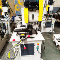 Máquina de corte de tubos semiautomática de sobremesa, personalizada por el fabricante, máquina de corte de materiales sin rebabas, corte neumático 425 preciso