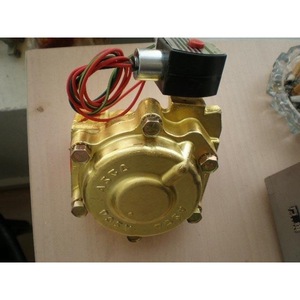 Vanne solénoïde Asco 8223G023 à raccord fileté pour usage industriel - Product Image 3