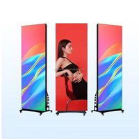 Affiche LED d'intérieur pliable P2.5 à pas fin 640x1920mm, écran publicitaire de vente au détail sur pied pour affiche LED à télécommande