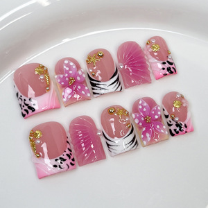 <span class=keywords><strong>Uñas</strong></span> Postizas Hechas a Mano, Cuadradas, Cortas, con Punta Francesa Rosa y <span class=keywords><strong>Diseños</strong></span> <span class=keywords><strong>de</strong></span> Flores en 3D, <span class=keywords><strong>Uñas</strong></span> Acrílicas <span class=keywords><strong>de</strong></span> Lujo para Mujer, 10 Piezas - Product Image 1