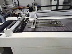 Durée d'arrêt du durcissement Machine de sérigraphie plate Avec <span class=keywords><strong>la</strong></span> machine de séchage UV sulta peut fonctionner avec une seule lampe - Product Image 4