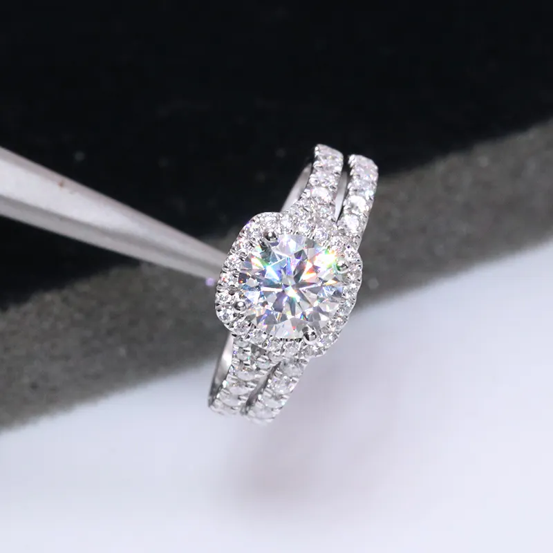 Bijoux fins mossanite halo bague en diamant rond taille brillant 14k or blanc 1 carat moissanite alliance ensemble pour mariage