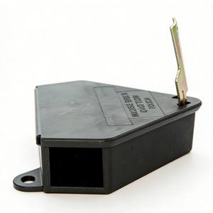 Station d'appâtage robuste pour rats, boîte à appât verrouillable pour le contrôle des rongeurs - Product Image 3