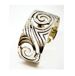 Bracelet en forme d'étoile fait à la main pour femmes, multicouche, grande manchette en métal, bijoux cadeau - Product Image 6