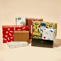 Échantillon Gratuit : Boîte d'Emballage de Luxe en Carton Ondulé Rose Personnalisée pour Vêtements, Envoi de Chaussettes, Logo Personnalisé