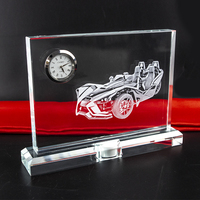Broche en cristal 3d à Sublimation, nouveau design k9, personnalisé, logo gravé au laser, horloge en cristal avec base LED, vente en gros,