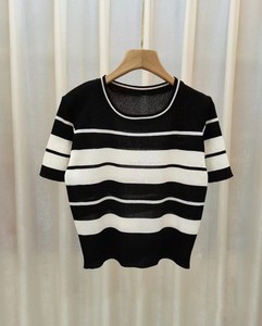 Meisjes Zomer Ijs Zijde T-Shirt Koreaanse Ronde Hals Kleur Gestreepte Gebreide Tops Korte Mouw Fashion Design Casual Gebreide <span class=keywords><strong>Blouse</strong></span> Vrouwen - Product Image 3