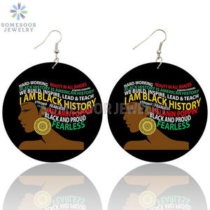 Pendientes de madera con estampado de doble cara, joyería inspiradora de la historia de la liberación de esclavo negro, estilo africano redondo - Product Image 2
