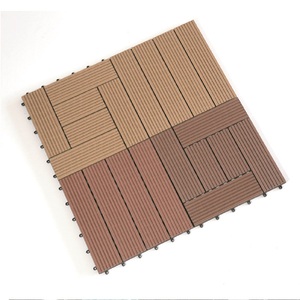 Baldosas de WPC Antideslizantes para Exteriores, Suelos para Hoteles, Villas y Patios, Material Ecológico Reciclable y Seguro para el Tráfico de Pies - Product Image 1