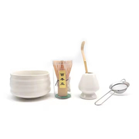 Nouvelle Mode Coffret Cadeau Matcha Comprenant un Bol Matcha, un Support Chasen, un Fouet en Bambou, une Cuillère à Thé, un Tamis en Métal – 5 Outils Matcha