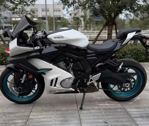 <span class=keywords><strong>Moto</strong></span> Sportiva 675SR 675cc Raffreddata ad Acqua, Tre Cilindri in Linea, Adatta per Piloti Esperti, <span class=keywords><strong>Moto</strong></span> a Benzina - Product Image 2