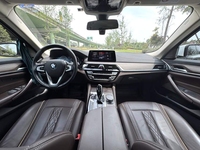 Berline d'occasion de luxe 2019 530Li 2.0T Turbo Luxury Line Leading Edition à empattement long Confortable En stock Série 5