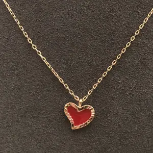 Позолоченная оправа с вышивкой, эпоксидная красная подвеска в форме сердца, ювелирное ожерелье - Product Image 2