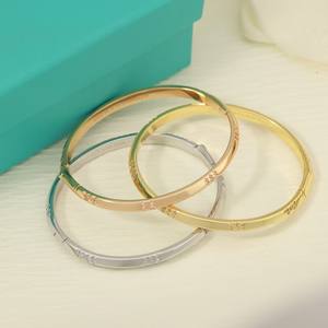 Pulsera Tiffa, Diseño Diosa, Encarna una Elegancia Exquisita y una Confianza Discreta, Incrustada con Circonitas de Corte Brillante - Product Image 3