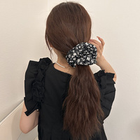 2025 coréen Satin chouchou cheveux cravate ensemble, poussiéreux rose imprimé fleuri cheveux accessoires, élégant volumineux bandes de cheveux pour les femmes