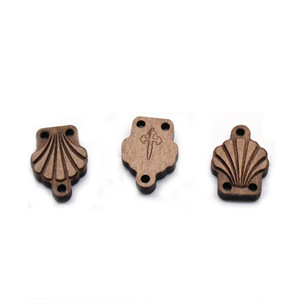 Perles en bois à trois trous pour la fabrication de bijoux, 20 par paquet - Product Image 4