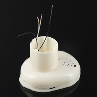 Accessoires électroniques en plastique en gros, mécanisme de jouet rotatif en forme de patin musical pour poupées en peluche