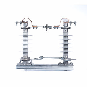 Interruptor seccionador compuesto para exteriores de alto voltaje de suministro Interruptor seccionador de corte de carga ajustado personalizado - Product Image 3