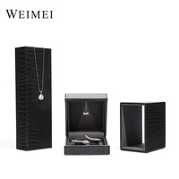 Grande boîte à bijoux en peau de crocodile en cuir véritable offre spéciale emballage de bijoux légers boîte d'emballage personnalisée pour bagues ou pendentifs avec logo