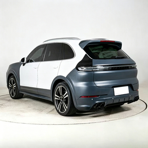 Kit carrosserie pour <span class=keywords><strong>Cayenne</strong></span> 2011-2017 : Nouveau design sport 2025, pare-chocs avant, phares, pare-chocs arrière, feux arrière, capot - Product Image 6
