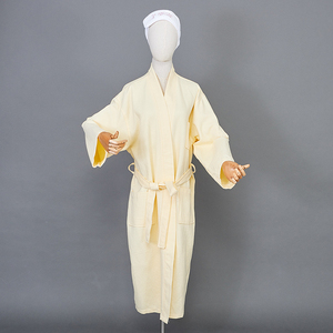 Peignoir <span class=keywords><strong>de</strong></span> <span class=keywords><strong>bain</strong></span> absorbant en polaire corail à motif brodé pour enfants, idéal pour les hôtels et les baby showers (vente en gros) - Product Image 5