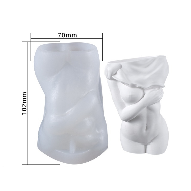 Blanco-Striptease a la derecha