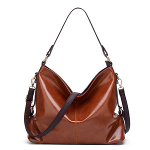 Borsa Tote in Pelle Oleata Personalizzata, Nuova Borsa a Tracolla Portatile di Tendenza, Borsa Moda Donna - Product Image 1