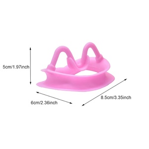 Trattamento sbiancante per denti clinica dentale uso apribuccio TPE - Product Image 4